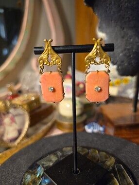 UNIQUE FIND: Victorian Pink Coral Post Earrings.